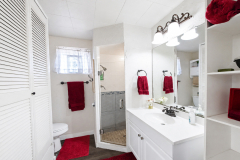 palette-pad-bathroom-1280x720-1