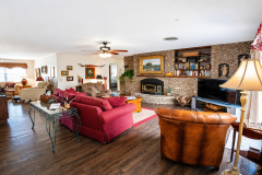 rocky-overlook-living-area-from-kitchen-1280x720-2