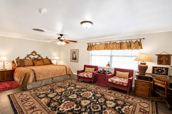rocky-overlook-western-bedroom-view-from-door-Custom